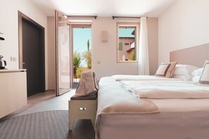 Superior Room, Lake View | Lake view - Natiia Relais - Adults Only (Lazise)