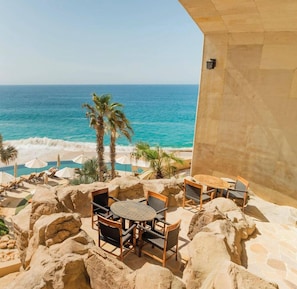 Outdoor dining - Grand Solmar Land's End Resort and Spa-Ocean Front Master Suite-5 min from town  (Cabo San Lucas)