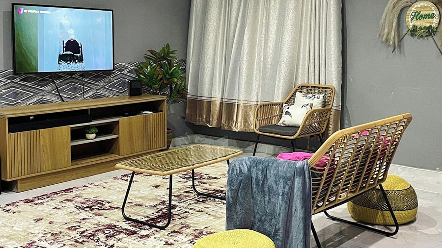 Tamani - Your Home Away From Home