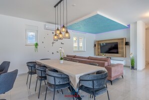 Dining - Villa Casa Mara with heated pool (Štokovci)