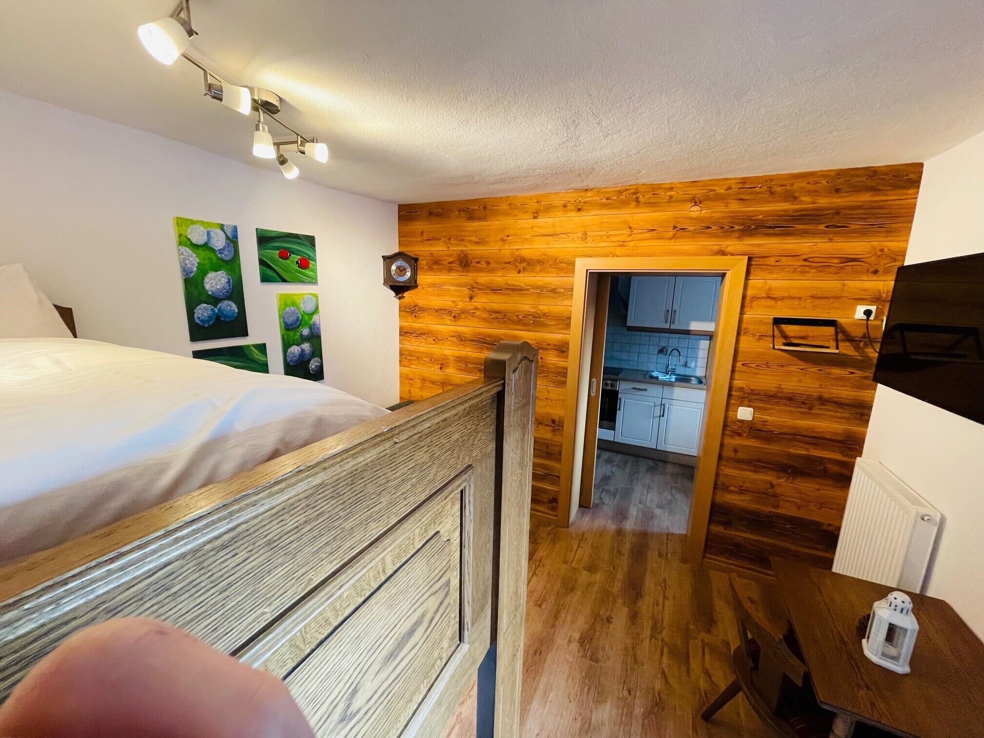 Standard Apartment | Travel crib, free WiFi, bed sheets