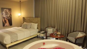 Luxury Room | Premium bedding, desk, bed sheets