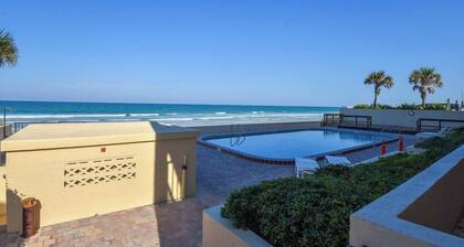 Oceanfront paradise! Book now and save!