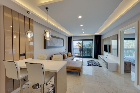 1 habitación, minibar, caja de seguridad en la habitación y escritorio 