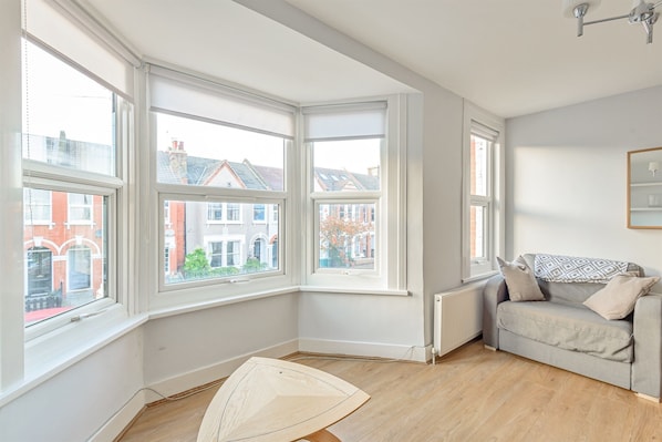 Apartment, 1 Queen Bed with Sofa bed | Interior