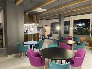 2 bars/lounges - Oásis White Hotel (Boa Vista)