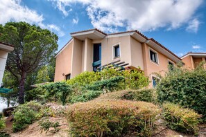 Exterior - ⭐RARE! VILLA coup de CŒUR - SUPER-equipped - ALL SERVICES INCLUDED⭐ (MONT ROIG DEL CAMP)
