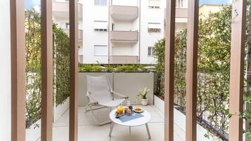 Singola Deluxe | 1 bedroom, premium bedding, down duvets, pillow-top beds