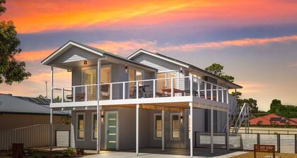 Sunset Strip - 22 Herbert Street, Normanville