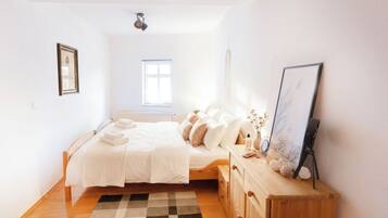 1 bedroom, iron/ironing board, travel crib, free WiFi