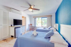 Iron/ironing board, free WiFi, bed sheets