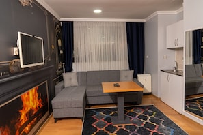 1 bedroom, Egyptian cotton sheets, premium bedding, minibar