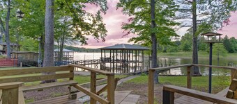 Newly Renovated Lakefront home with boat house, launch and 2 piers!