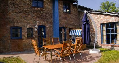 Quaint: Blankenese house on the grounds of Villa Hamburg