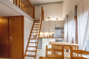 Frigorifero, microonde, forno, lavastoviglie