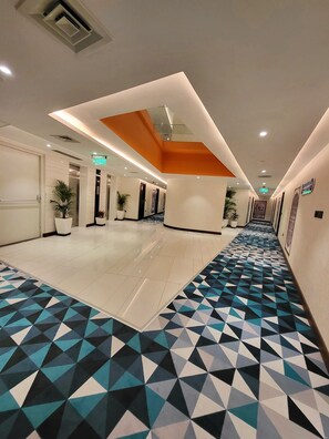 Hallway - Holiday Inn Express & Suites Jaipur Gopalpura by IHG (Jaipur)