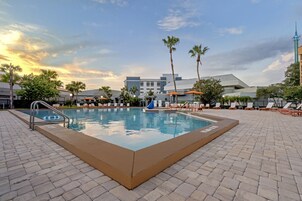 Outdoor pool, open 8:00 AM to 10:00 PM, pool umbrellas, sun loungers