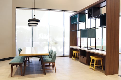 Holiday Inn Orlando International Dr-ICON by IHG