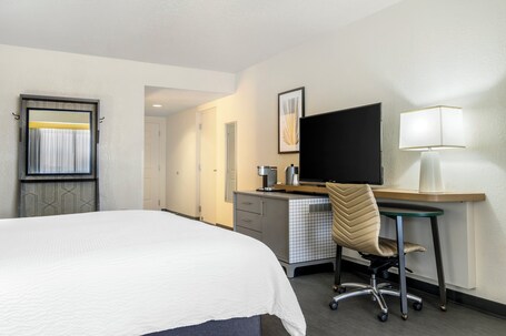 Holiday Inn Orlando International Drive ICON Park, an IHG Hotel - Image 67