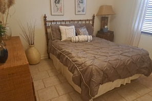 3 bedrooms, free WiFi, bed sheets