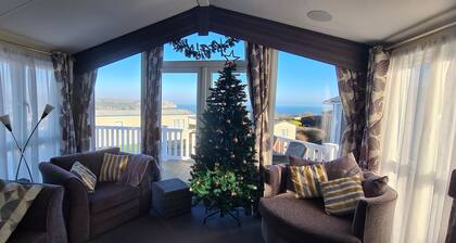 Spectacular Views of Swanage Bay and Downs