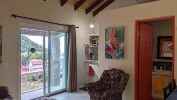 1 soveværelse, skrivebord, Wi-Fi