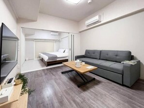 1 bedroom, iron/ironing board, WiFi, bed sheets - Cozy 1BR Apt near Hondori District for 6 Ppl (Hiroshima)