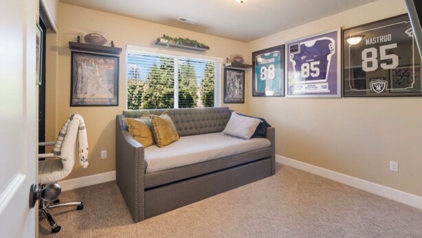 Interior - Patio w/ fire pit home ✶ 10min to DT → Has it all! (Portland)
