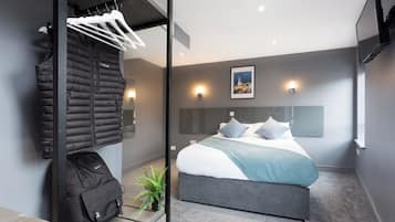 Comfort Double Room | Memory-foam beds, desk, laptop workspace, iron/ironing board