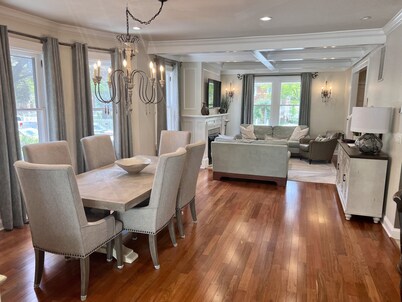 Stunning, Large Historic Annapolis Home, Steps to Downtown, Private Driveway!