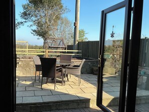 Cottage | Outdoor dining - Penn Lea (Tenby)