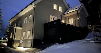 Hillside No. 18