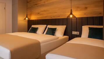 Family Apartment, 2 Bedrooms, Mountainside | Premium bedding, Select Comfort beds, in-room safe