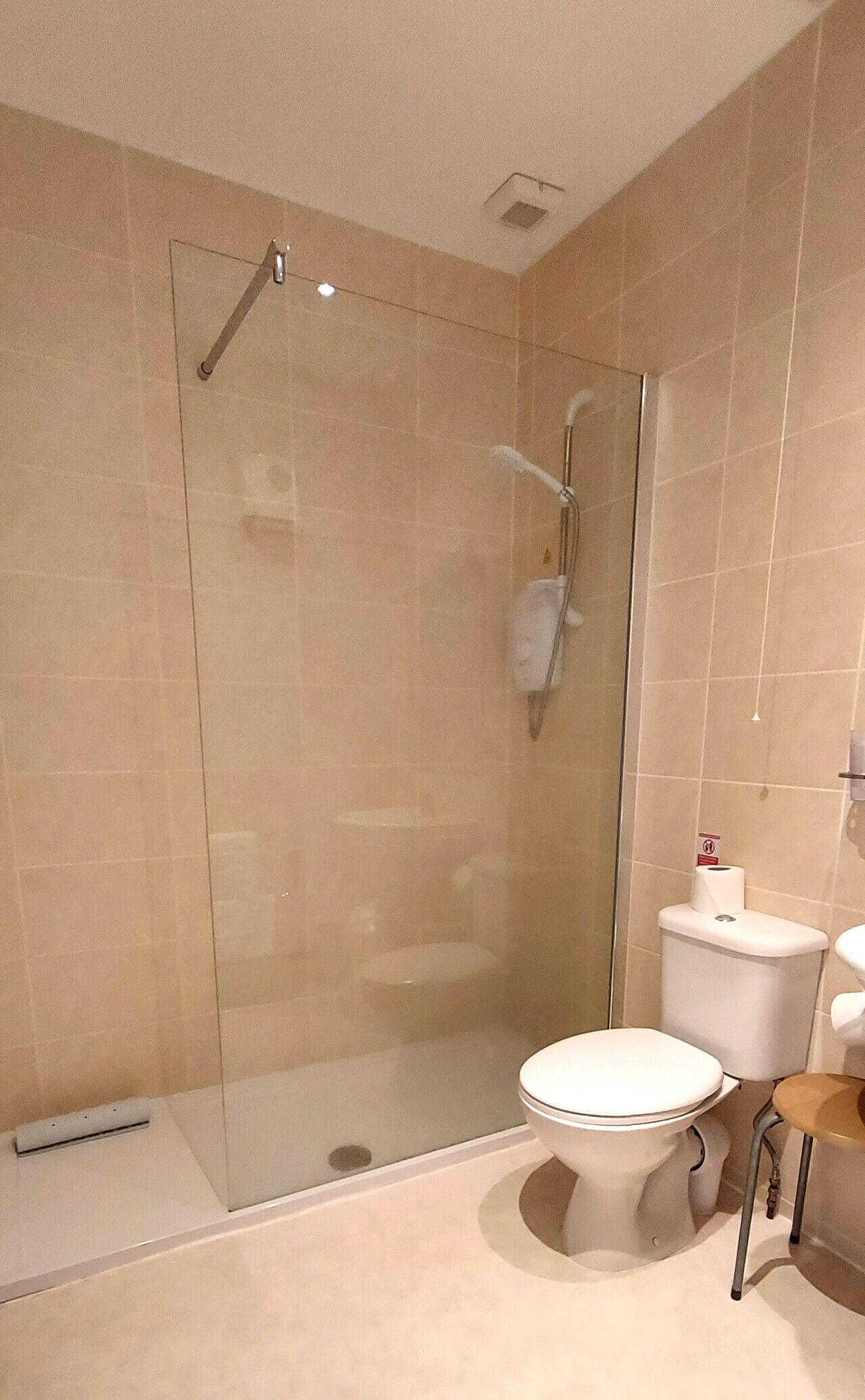 Hair dryer, towels