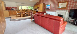 Télévision, cheminée