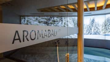 Sauna, hot tub, steam room, hot stone massages, deep-tissue massages