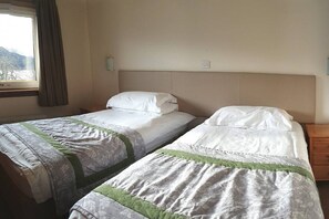 3 chambres, bureau, fer et planche à repasser, Wi-Fi gratuit