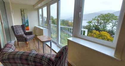 Loch Rannoch Highland Club, Pine Martin Lodge 1