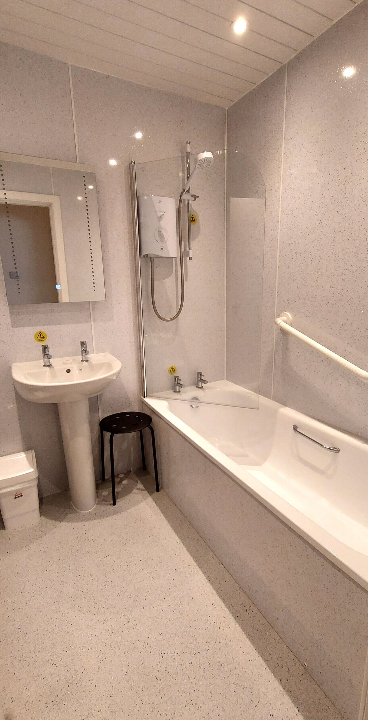 Hair dryer, towels