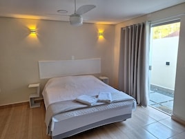 Basic Double Room | Free WiFi, bed sheets