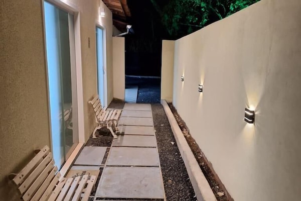 Wi-Fi de cortesia, roupa de cama