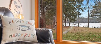 Ninnie & Papaw's Paradise Cove on Beaver Lake