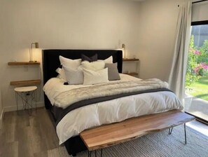 2 habitaciones, tabla de planchar con plancha y wifi gratis 