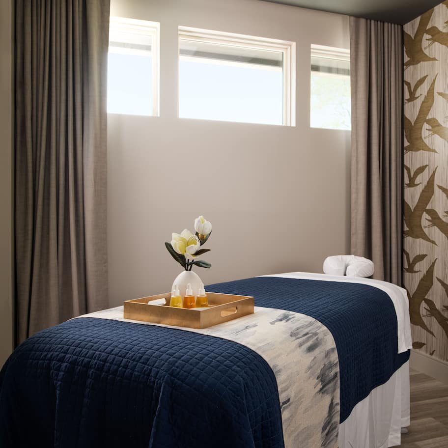 Couples treatment rooms, body treatments, body wraps, body scrubs