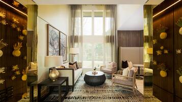 Couples treatment rooms, body treatments, body wraps, body scrubs