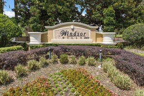 Property grounds - 5% & 10% Discounts 2 King Ensuite on First Floor with Very Private Pool 5BD/5BA (Kissimmee)