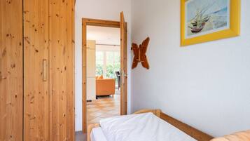 2 Schlafzimmer, Reisekinderbett, kostenloses WLAN
