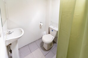 Apartment | Bathroom
