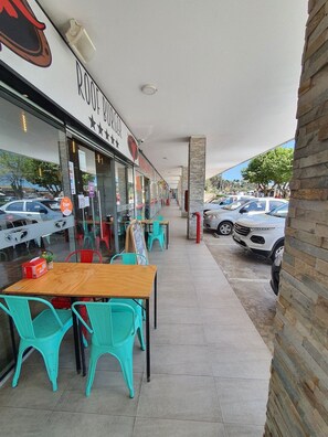 Apartment | Speisen im Freien