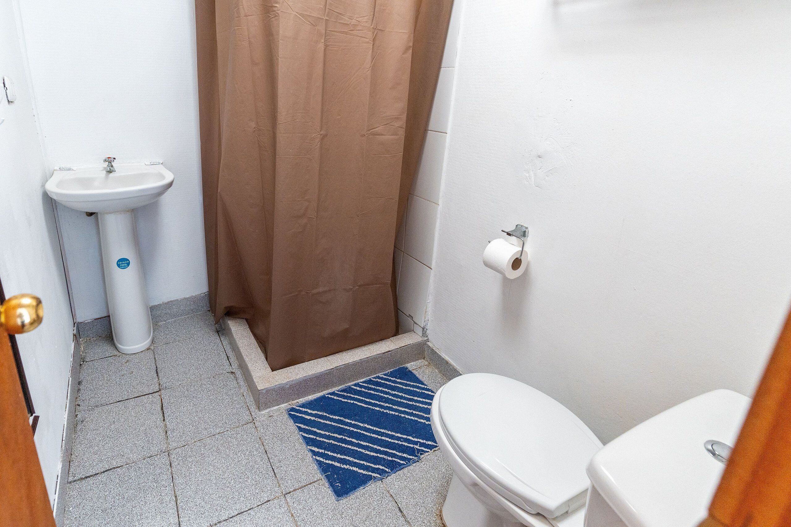 Apartment | Bathroom